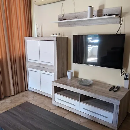 Apartmán White Sands Beachfront Getaway In Aurelia - Sea View & Direct Access Burgas City